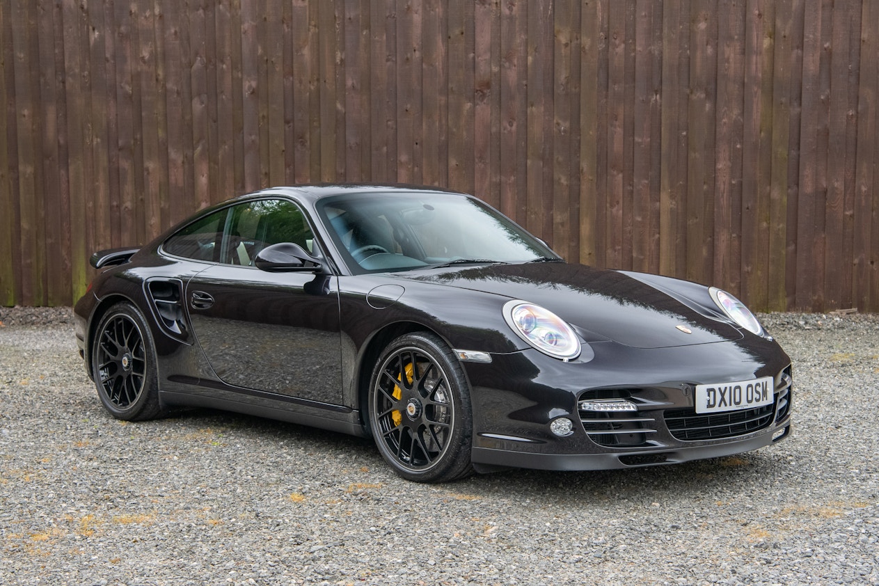 2010 PORSCHE 911 (997.2) TURBO S - 18,745 MILES