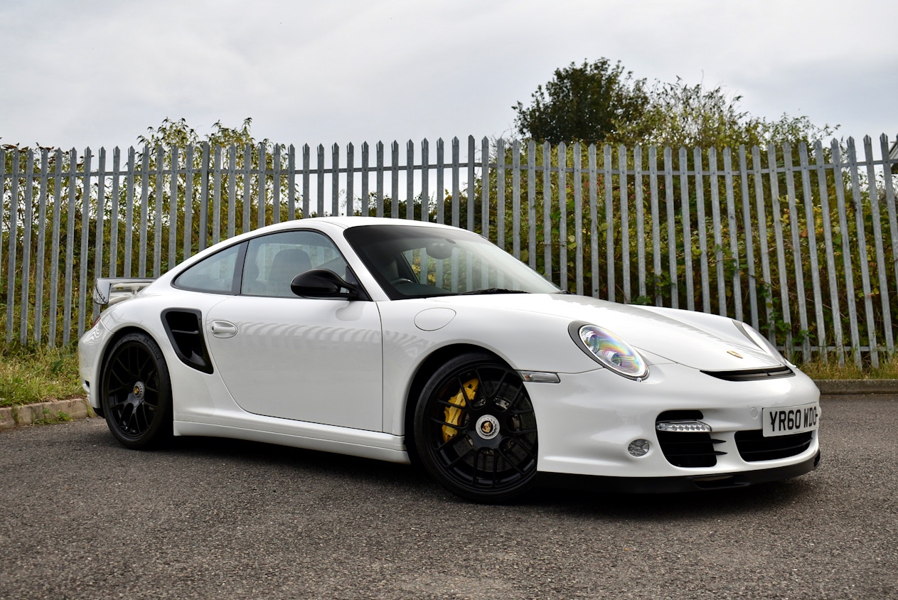 2010 PORSCHE 911 (997.2) TURBO S - 9FF UPGRADE