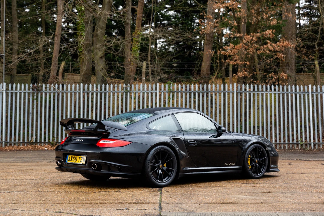 2010 Porsche 997 GT2 - Image 10 of 30