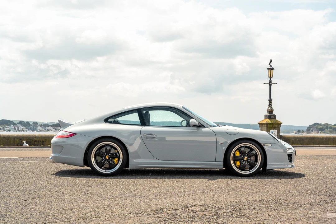 2010 Porsche 997 Sport Classic - Image 9 of 31