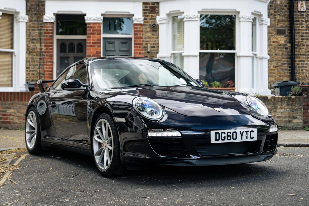 2010 Porsche 997 Carrera 4S - Image 2 of 31