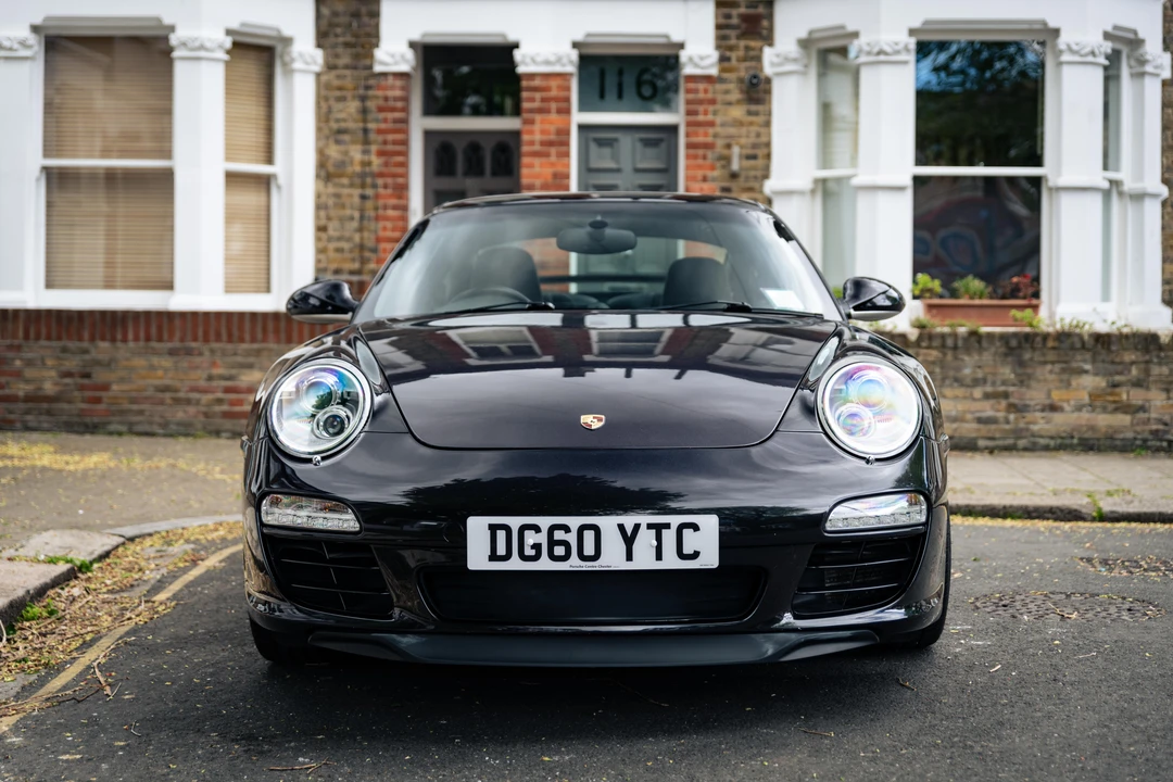 2010 Porsche 997 Carrera 4S - Image 11 of 31