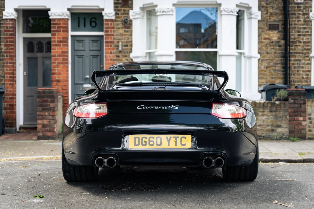 2010 Porsche 997 Carrera 4S - Image 15 of 31