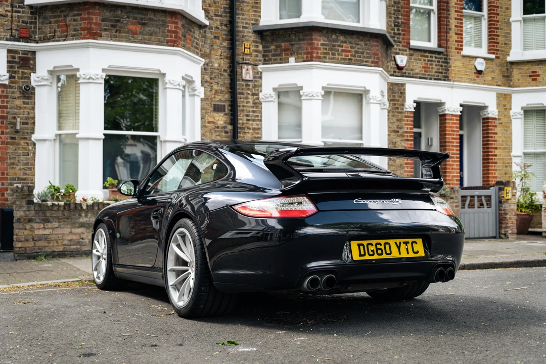 2010 Porsche 997 Carrera 4S - Image 14 of 31