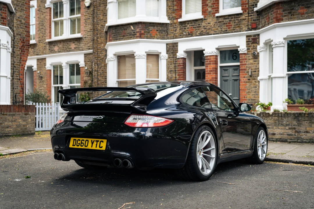 2010 Porsche 997 Carrera 4S - Image 8 of 31