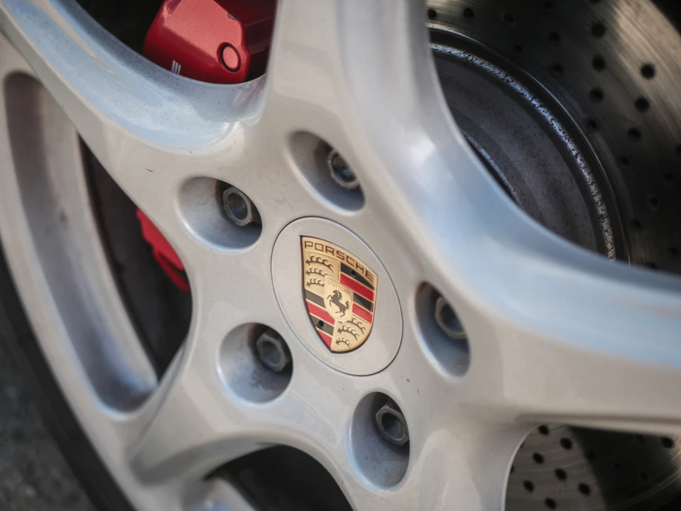 2010 Porsche 997 Carrera 4S - Image 28 of 31