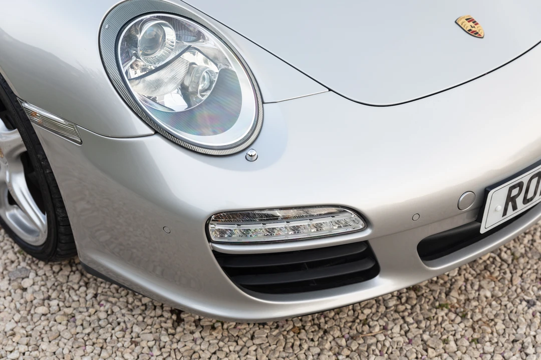 2010 Porsche 997 Carrera - Image 26 of 31