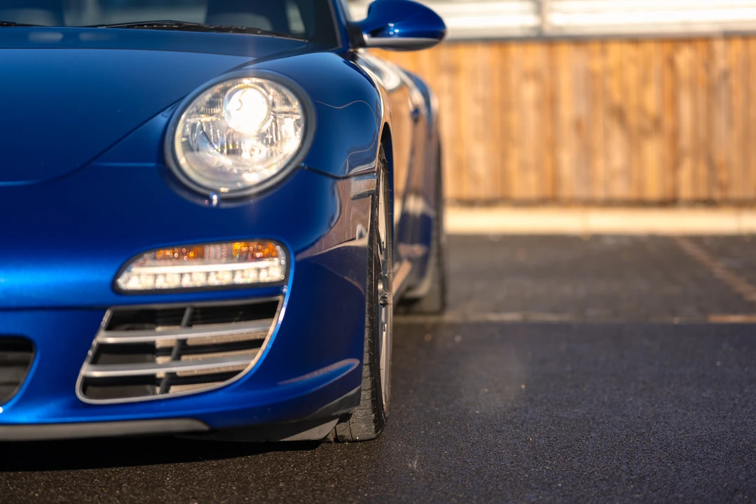 2010 Porsche 997 Carrera - Image 14 of 31