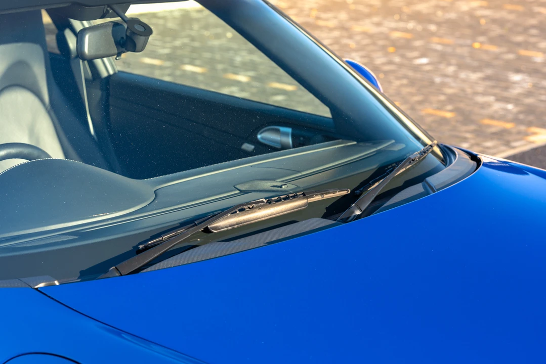 2010 Porsche 997 Carrera - Image 15 of 31