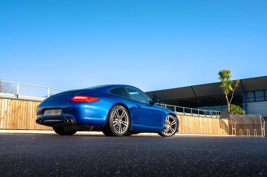 2010 Porsche 997 Carrera - Image 12 of 31