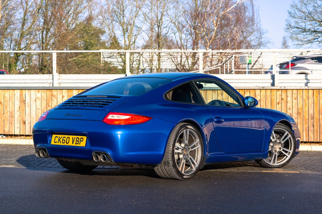 2010 Porsche 997 Carrera - Image 8 of 31