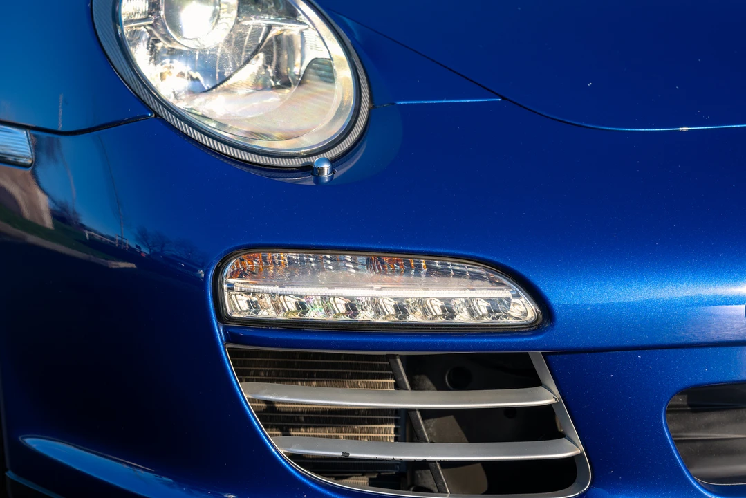 2010 Porsche 997 Carrera - Image 21 of 31