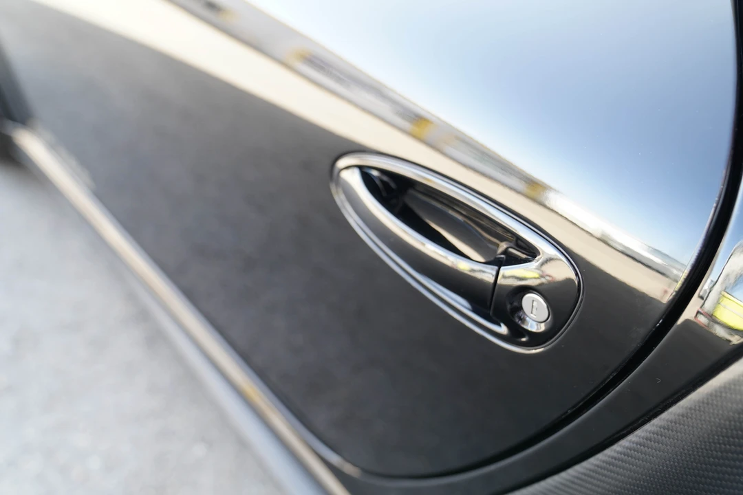 2010 Porsche 997 GT2 - Image 27 of 31