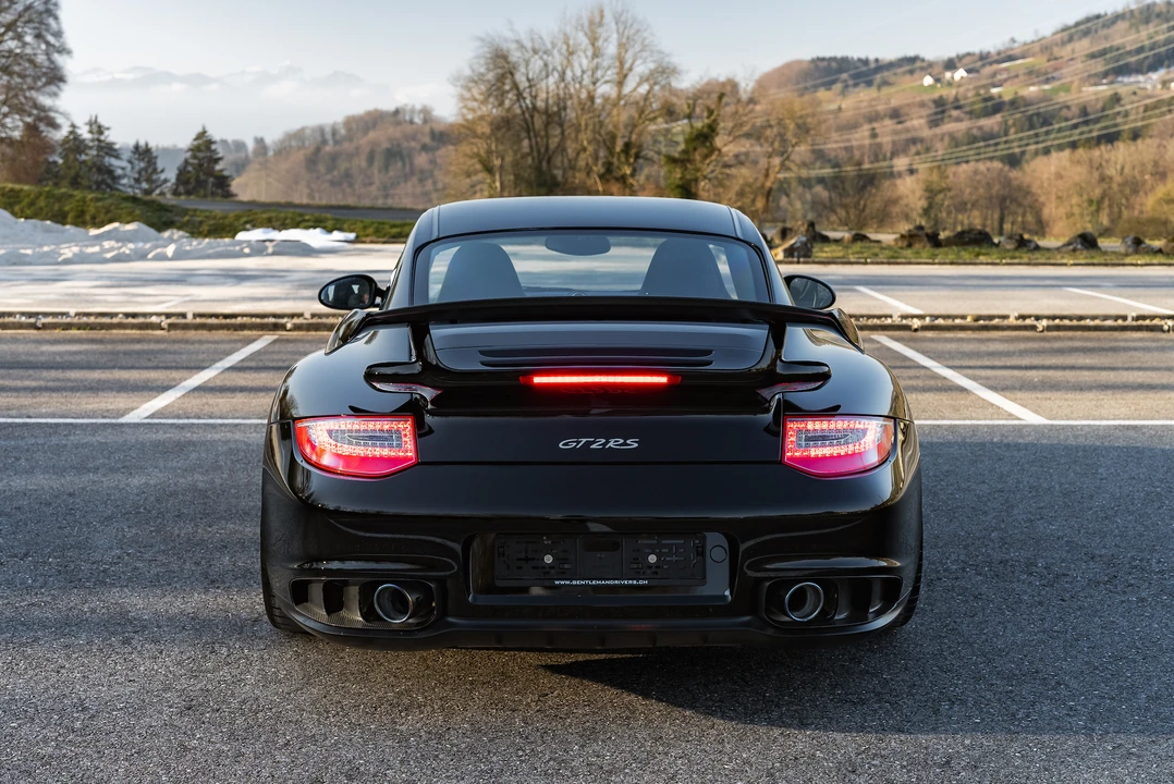 2010 Porsche 997 GT2 - Image 7 of 31