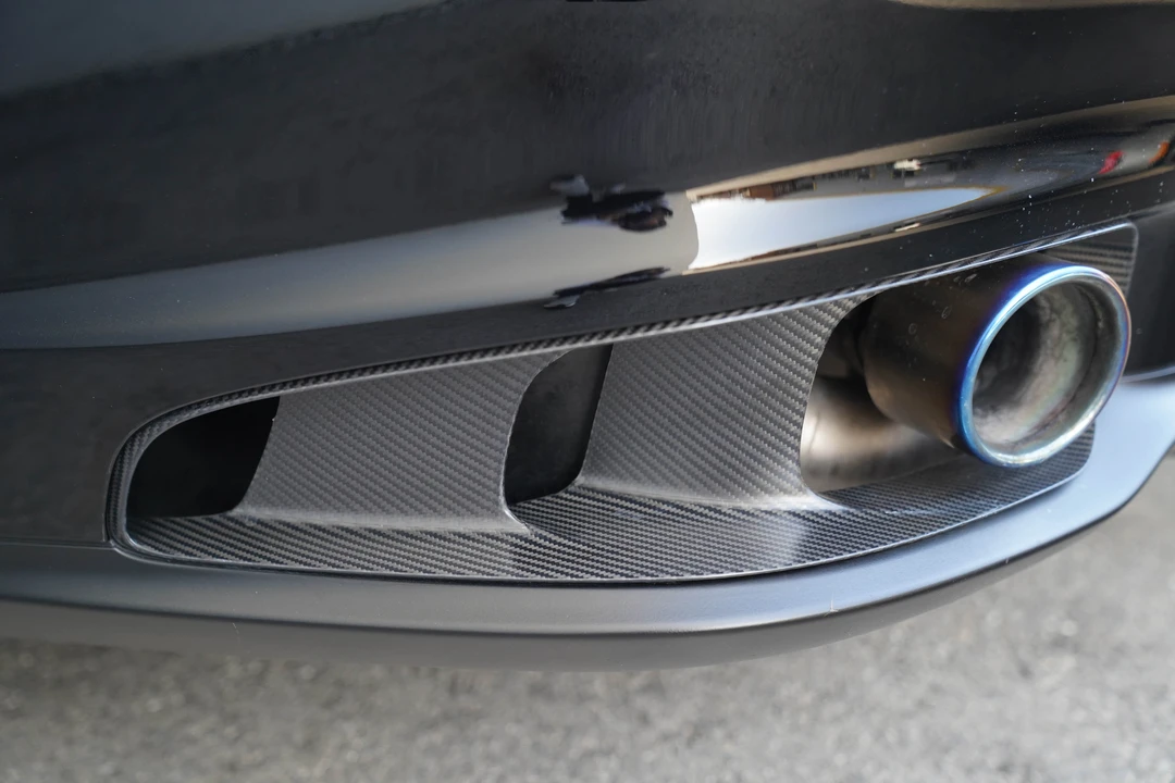 2010 Porsche 997 GT2 - Image 29 of 31