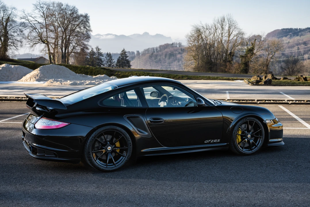 2010 Porsche 997 GT2 - Image 8 of 31