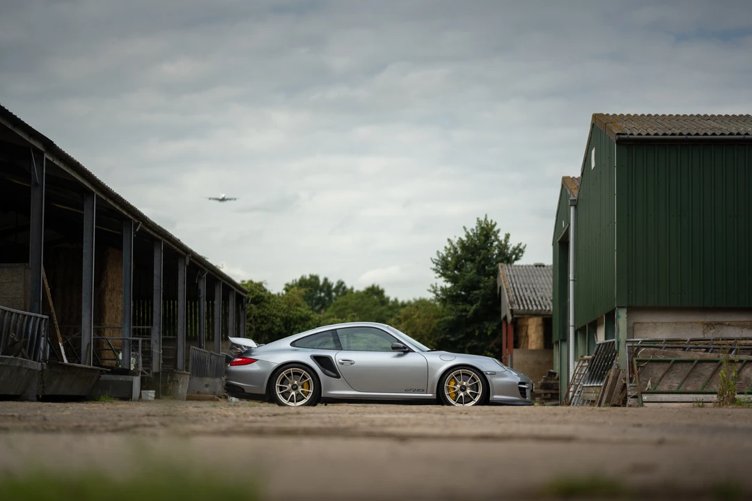 2010 Porsche 997 GT2 - Image 17 of 31