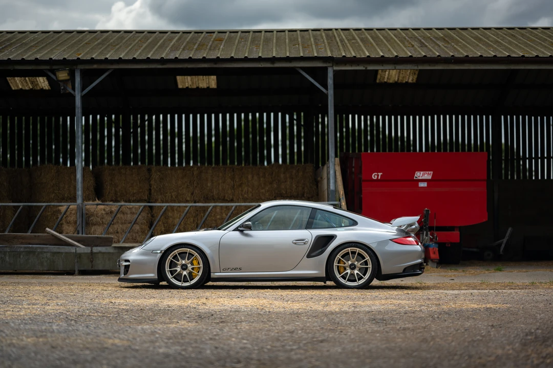2010 Porsche 997 GT2 - Image 6 of 31