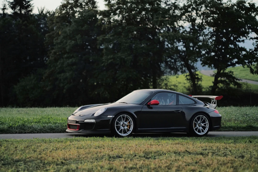 2010 Porsche 997 GT3 RS - Image 11 of 31