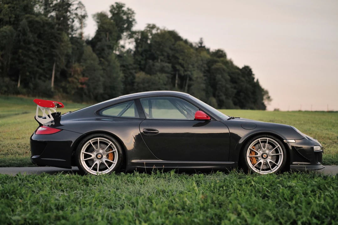 2010 Porsche 997 GT3 RS - Image 7 of 31