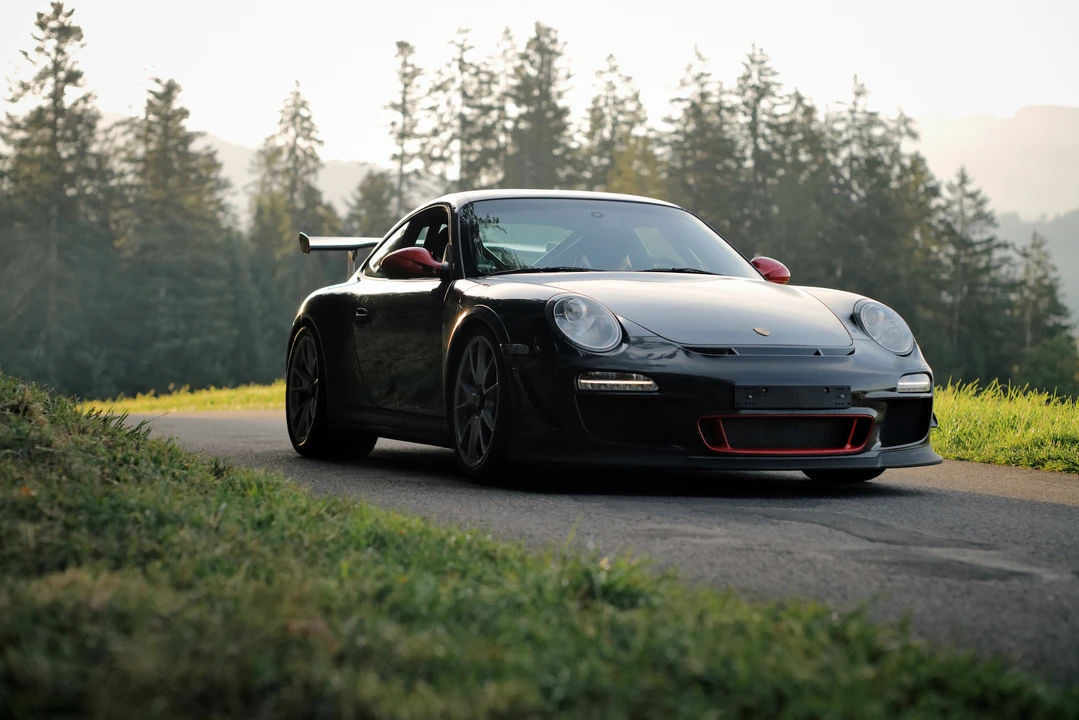 2010 Porsche 997 GT3 RS - Image 15 of 31