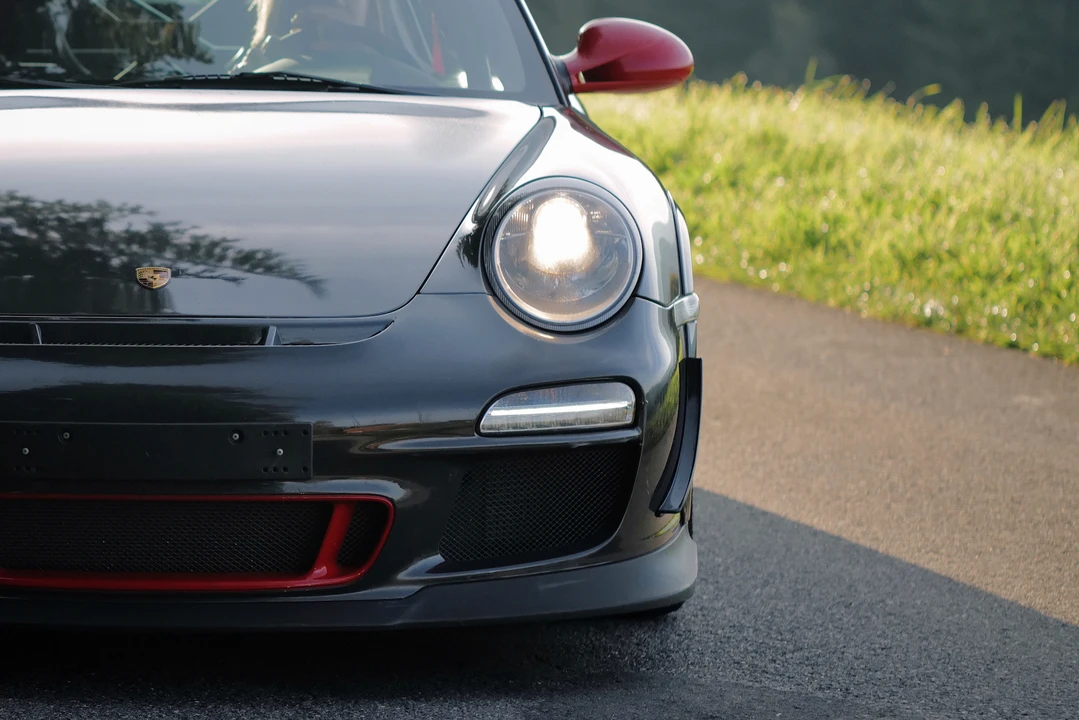 2010 Porsche 997 GT3 RS - Image 21 of 31