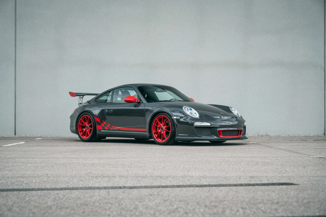 2010 Porsche 997 GT3 RS - Image 10 of 31