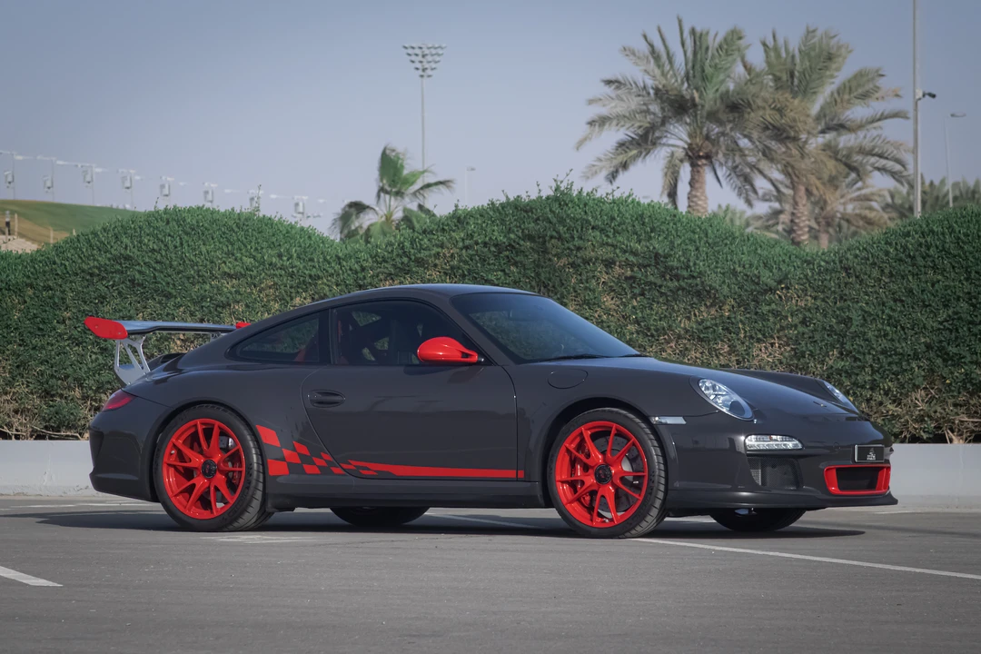 2010 Porsche 997 GT3 RS - Image 4 of 31