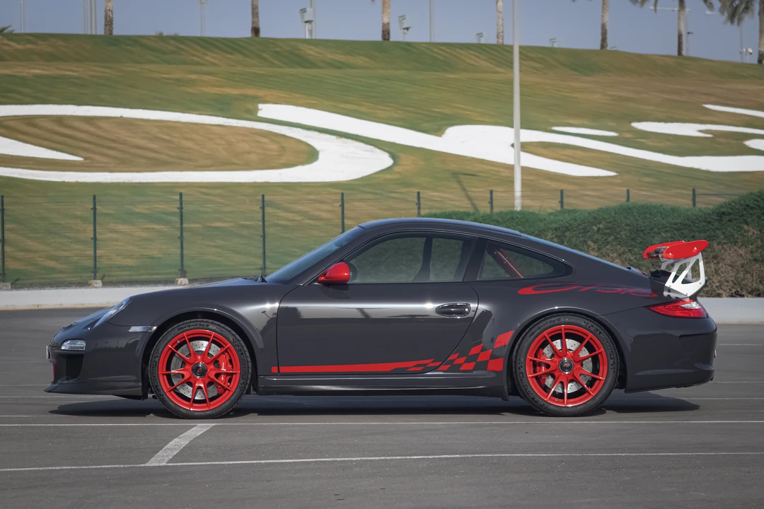 2010 Porsche 997 GT3 RS - Image 8 of 31