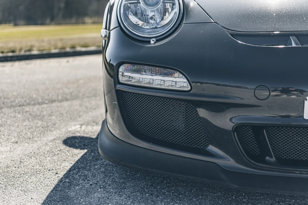 2010 Porsche 997 GT3 RS - Image 18 of 31
