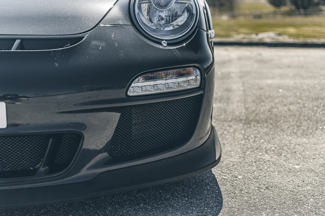 2010 Porsche 997 GT3 RS - Image 19 of 31