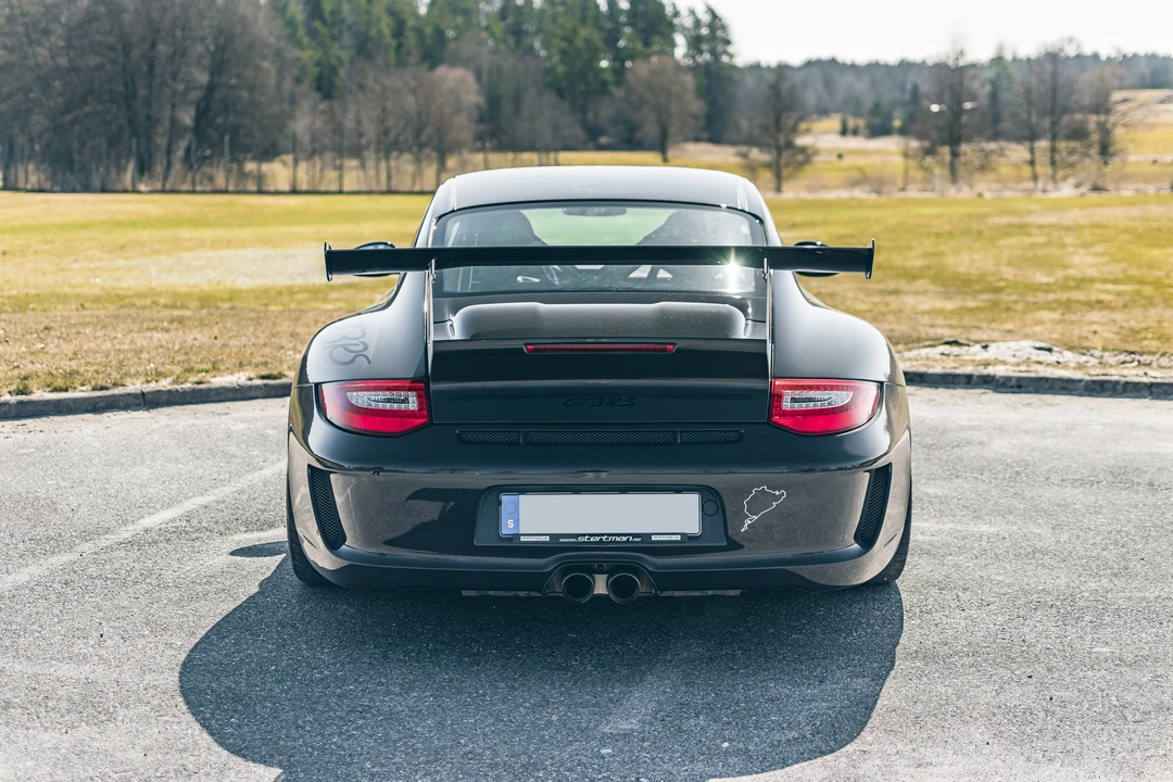 2010 Porsche 997 GT3 RS - Image 7 of 31