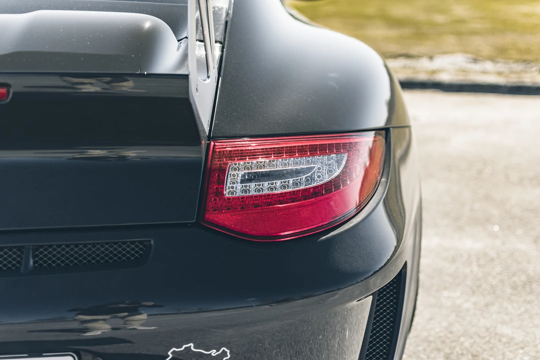 2010 Porsche 997 GT3 RS - Image 30 of 31