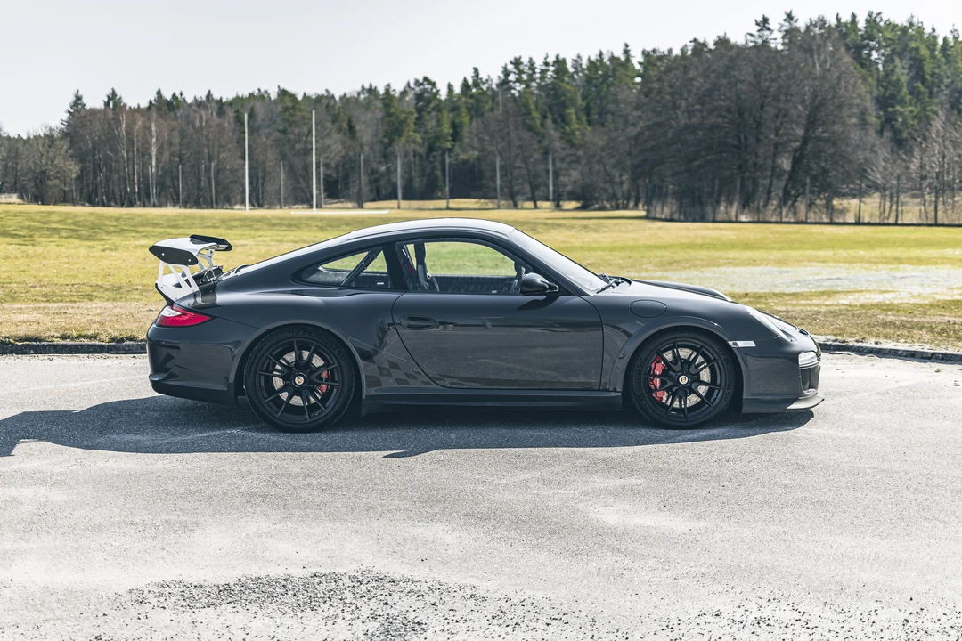 2010 Porsche 997 GT3 RS - Image 5 of 31
