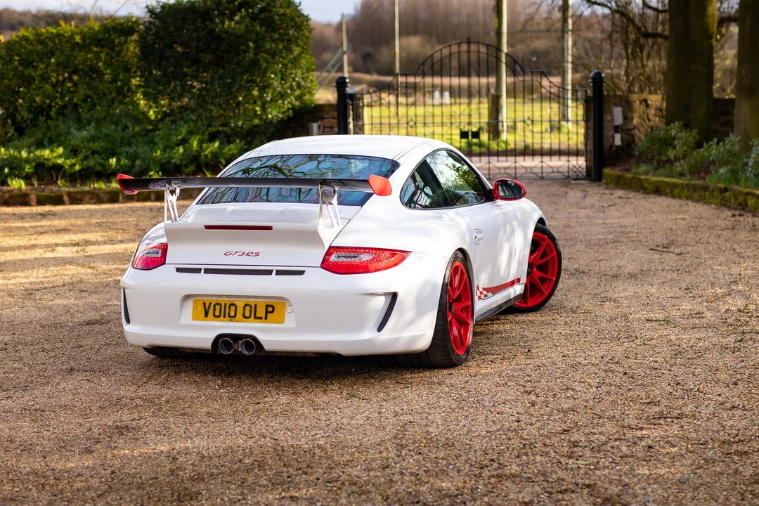 2010 Porsche 997 GT3 RS - Image 13 of 31