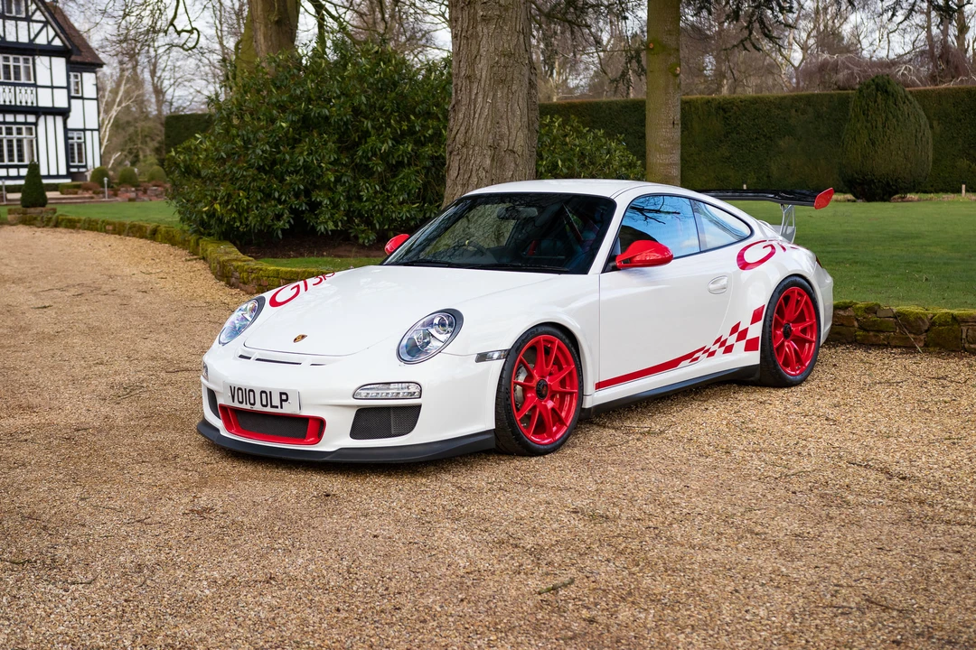 2010 Porsche 997 GT3 RS - Image 9 of 31