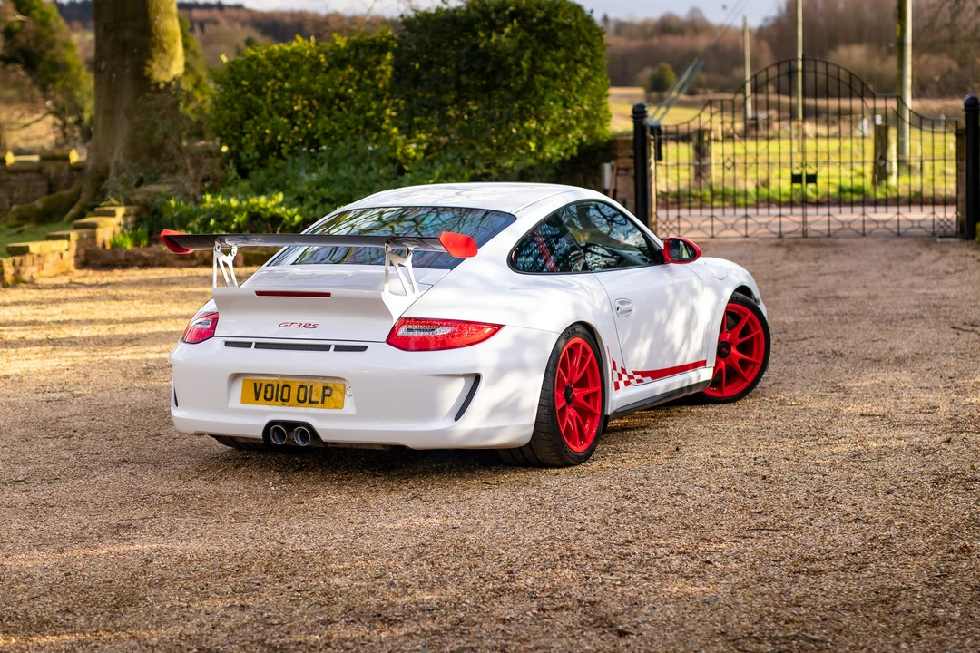 2010 Porsche 997 GT3 RS - Image 14 of 31