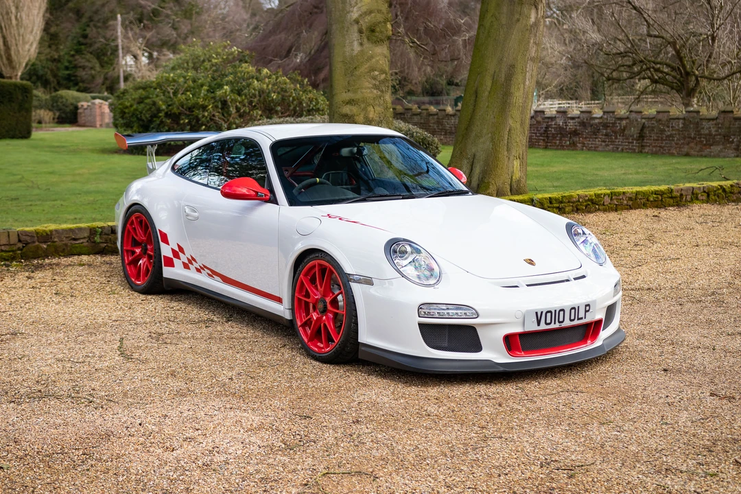 2010 Porsche 997 GT3 RS - Image 10 of 31