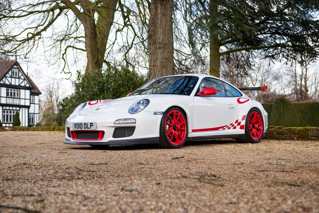 2010 Porsche 997 GT3 RS - Image 6 of 31
