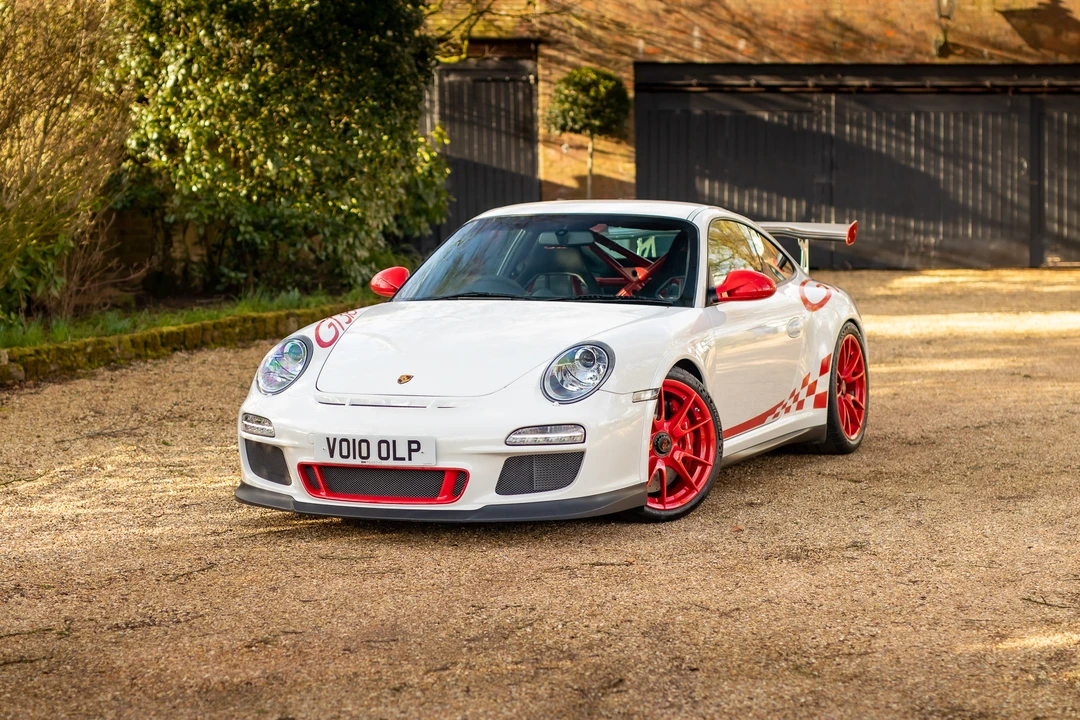 2010 Porsche 997 GT3 RS - Image 3 of 31