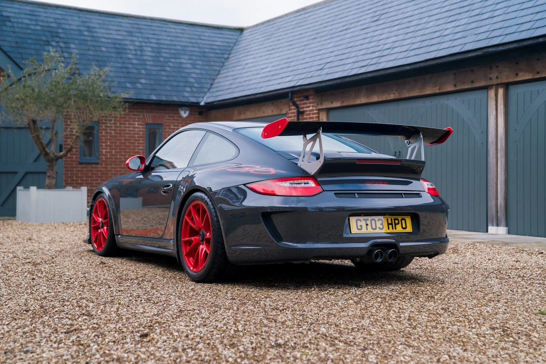 2010 Porsche 997 GT3 RS - Image 8 of 31