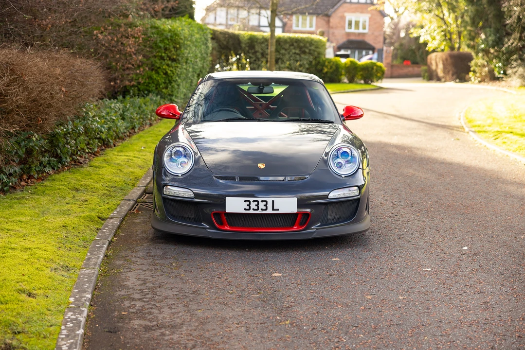 2010 Porsche 997 GT3 RS - Image 19 of 31