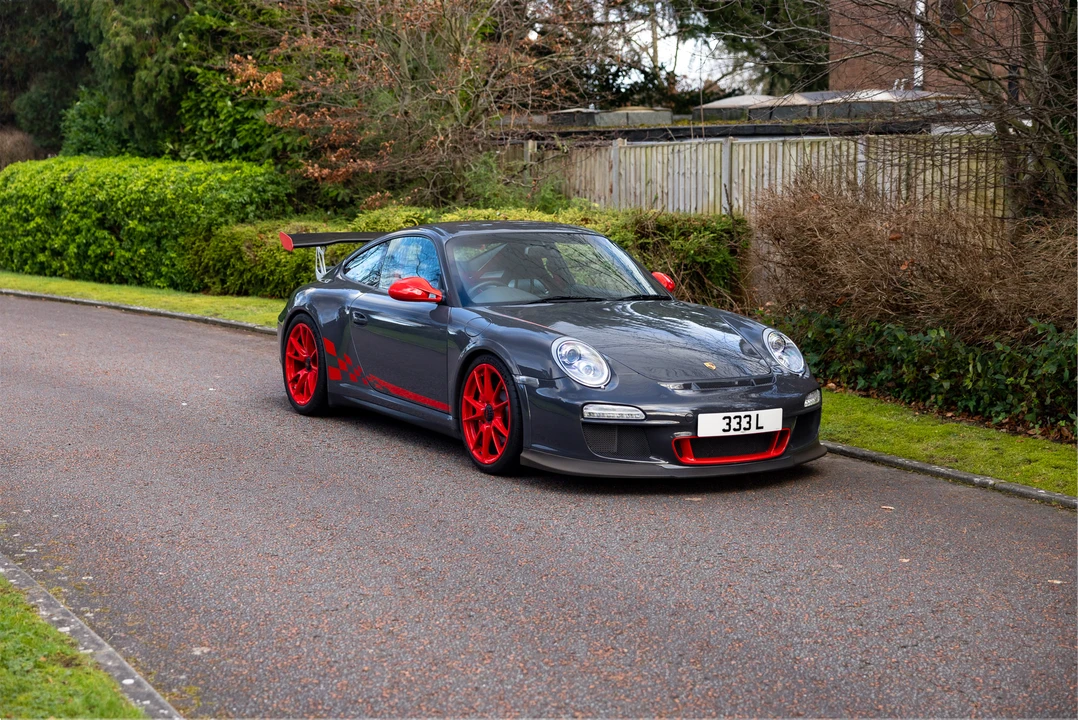 2010 Porsche 997 GT3 RS - Image 10 of 31