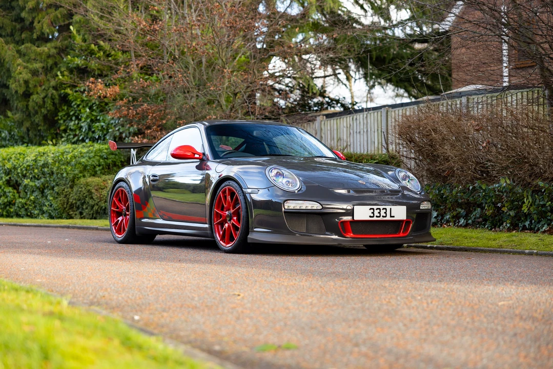 2010 Porsche 997 GT3 RS - Image 18 of 31