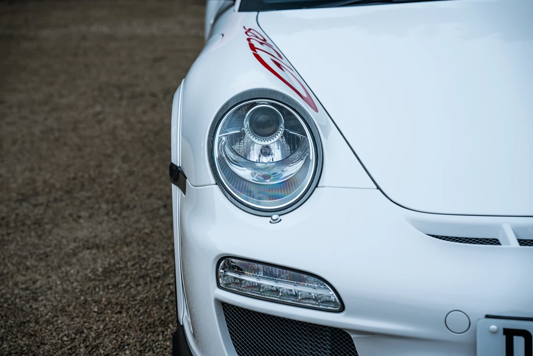 2010 Porsche 997 GT3 RS - Image 28 of 31