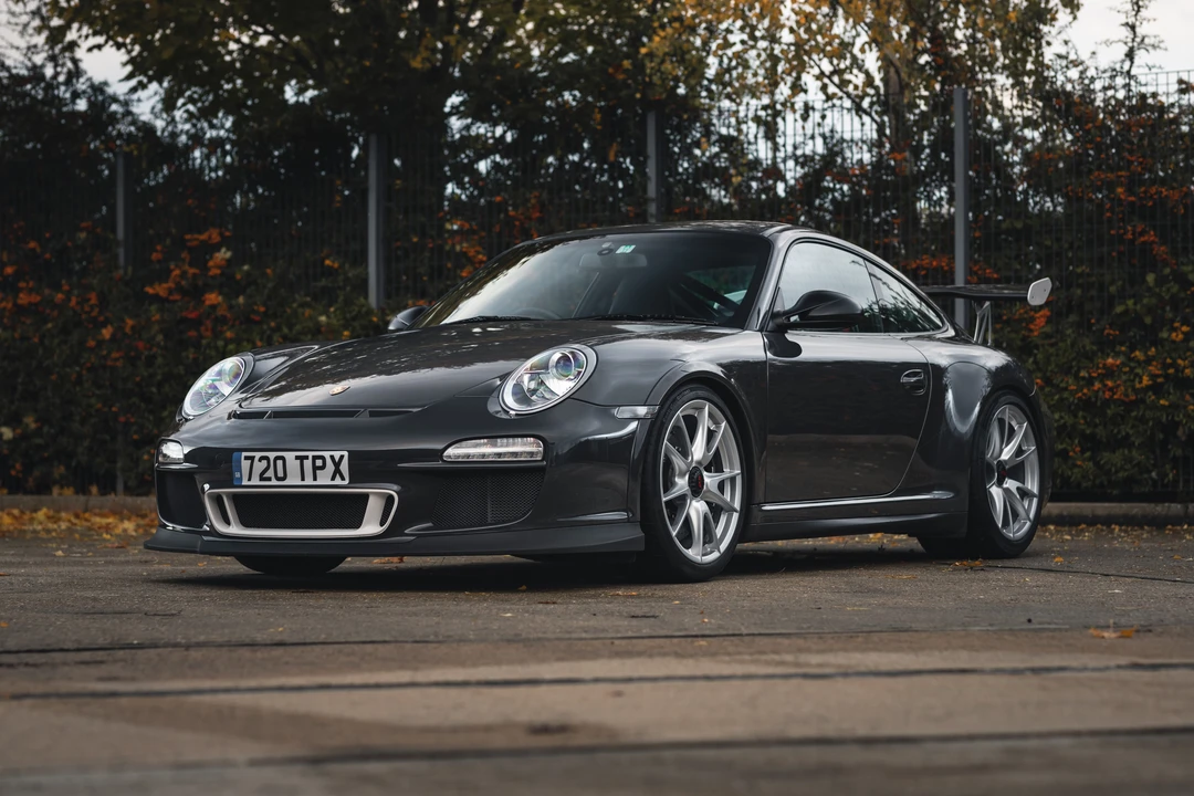 2010 Porsche 997 GT3 RS - Image 10 of 31