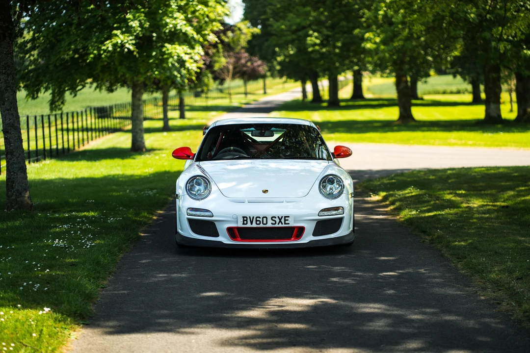 2010 Porsche 997 GT3 RS - Image 11 of 31