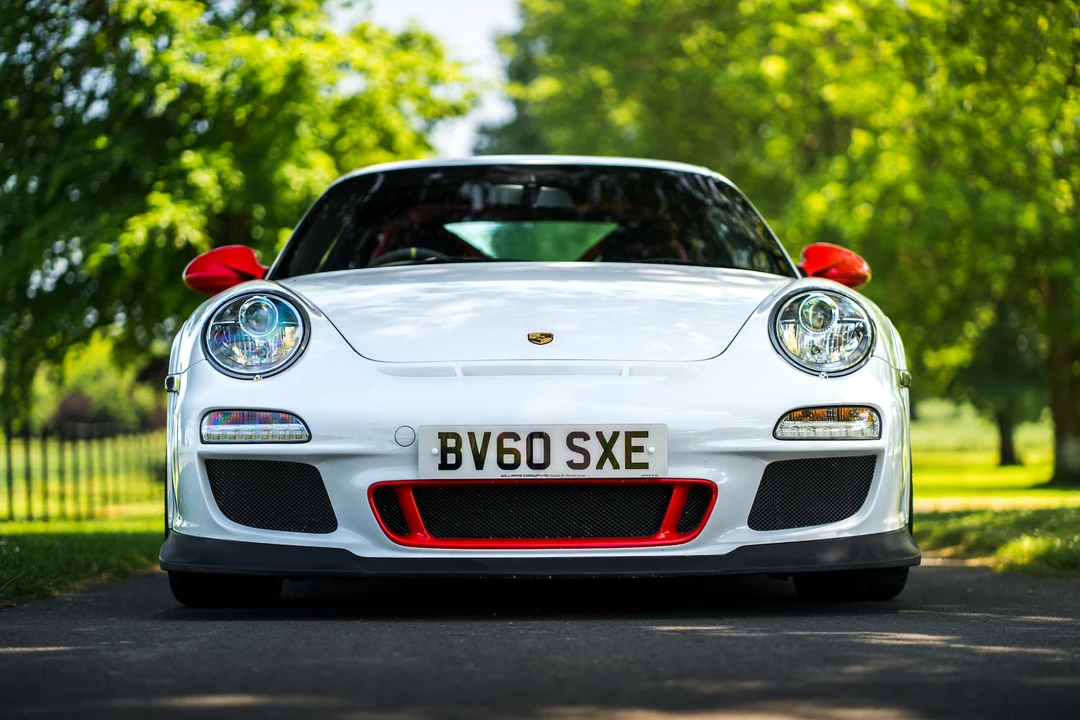 2010 Porsche 997 GT3 RS - Image 17 of 31