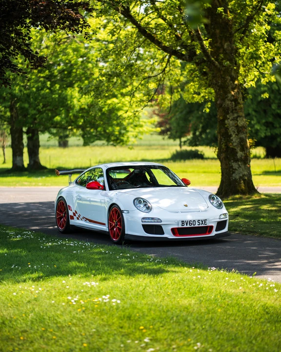 2010 Porsche 997 GT3 RS - Image 19 of 31