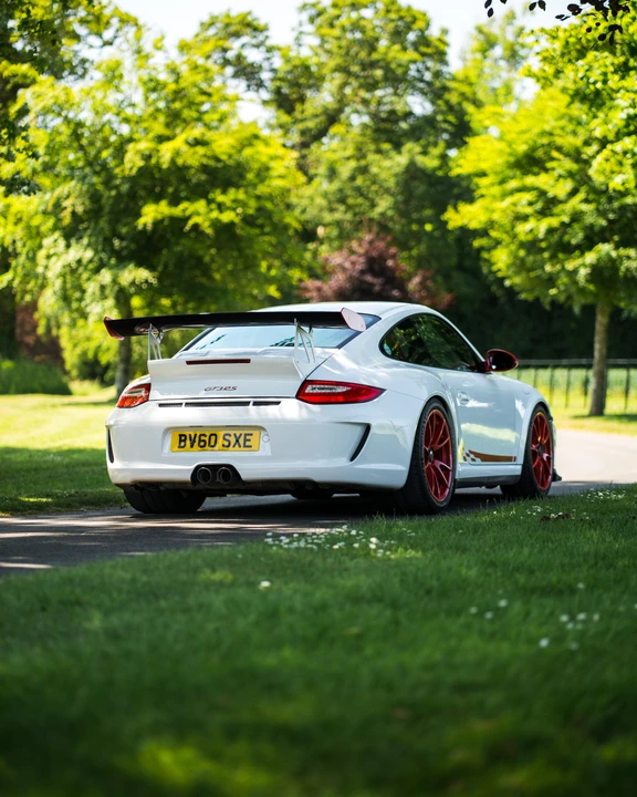 2010 Porsche 997 GT3 RS - Image 28 of 31